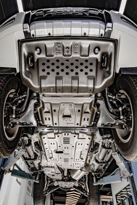 Easy Install Grey Underbody Chassis Guard Board for Mitsubishi Pajero Full Skid Plate