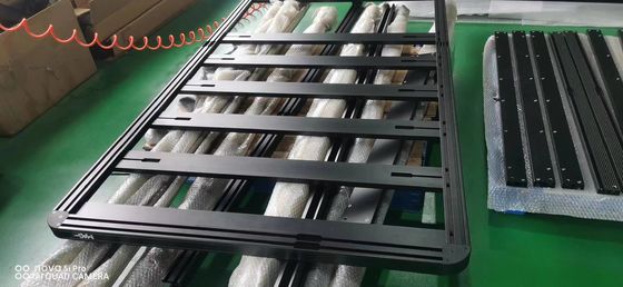 150*142*5 Size Black Powder Coating Roof Cargo Carrier for LC150 Protection and Storage