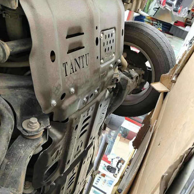 Black Paint 5.0mm Chassis Guard Plate for 2018-2019 Toyota Tundra Heavy-Duty Vehicle