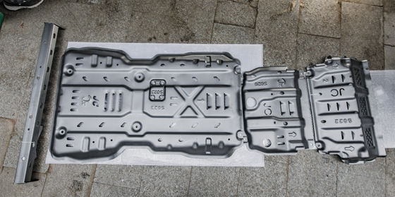 Toyota Car Fitment Splash Mud Flap Guard Skid Plate Engine Shield for Mitsubishi Sport