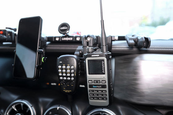 Off-road Vehicle Interior Accessories Aluminum Alloy Mobile Phone Holder for TANK 300