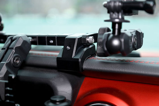 Jeep Wrangler JL Multi-functional Center Console Phone Stand with 4*4 Accessories